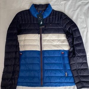 Tommy Hilfiger Men’s Lightweight Puffer Jacket